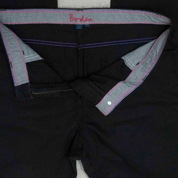 Boden Black High Rise Straight Leg Denim Jeans size 18 R - Picture 3 of 5